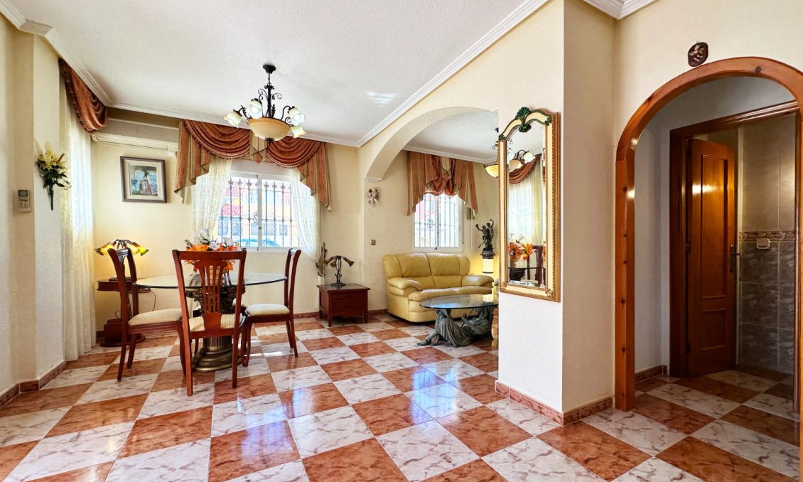 Segunda mano - Town House -
Orihuela Costa - Costa Blanca