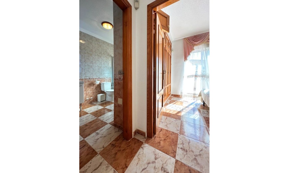 Segunda mano - Town House -
Orihuela Costa - Costa Blanca