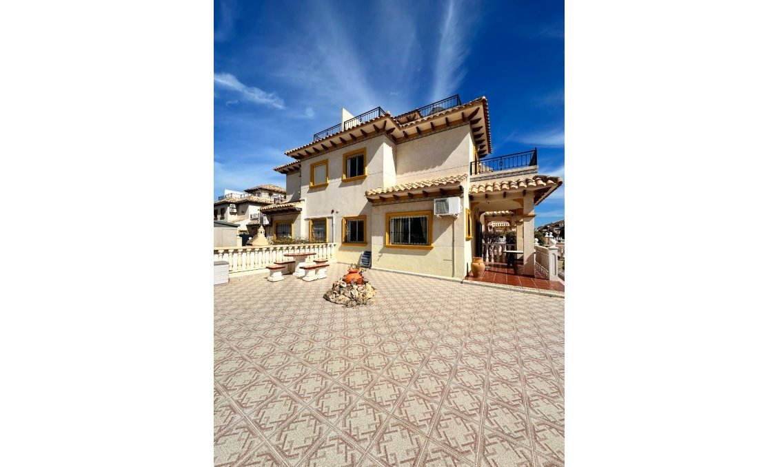 Segunda mano - Town House -
Orihuela Costa - Costa Blanca