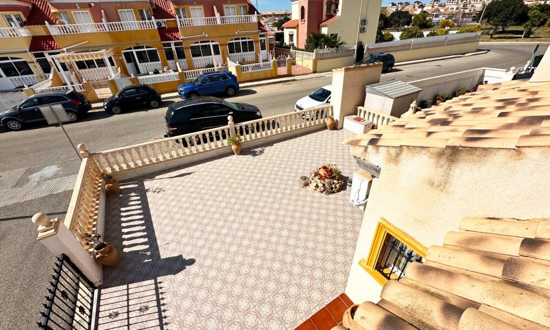 Segunda mano - Town House -
Orihuela Costa - Costa Blanca