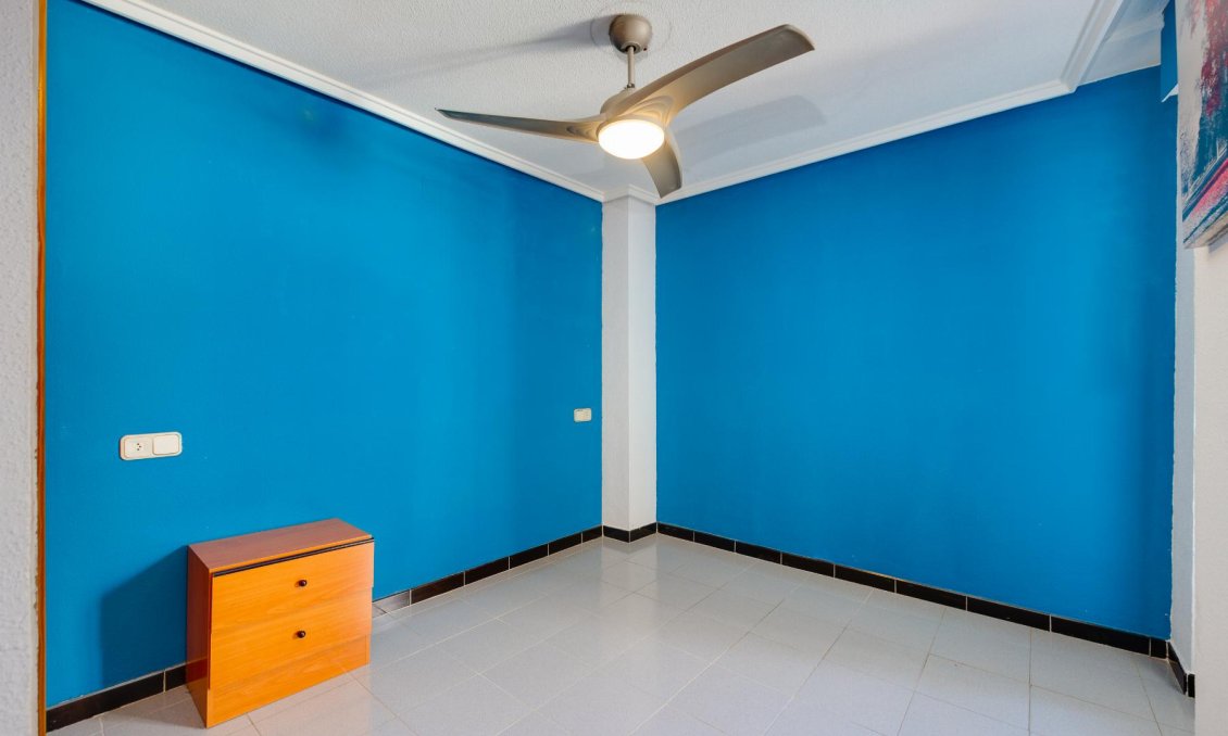 Használt Ingatlanok - Apartman -
Torrevieja - Costa Blanca