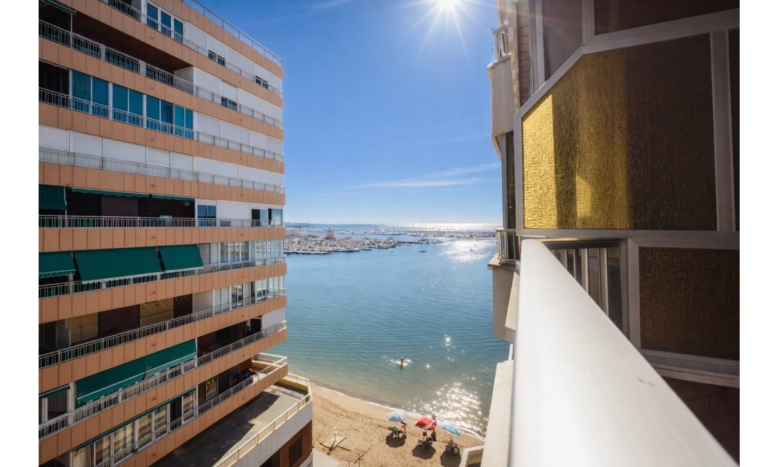 Használt Ingatlanok - Apartman -
Torrevieja - Costa Blanca