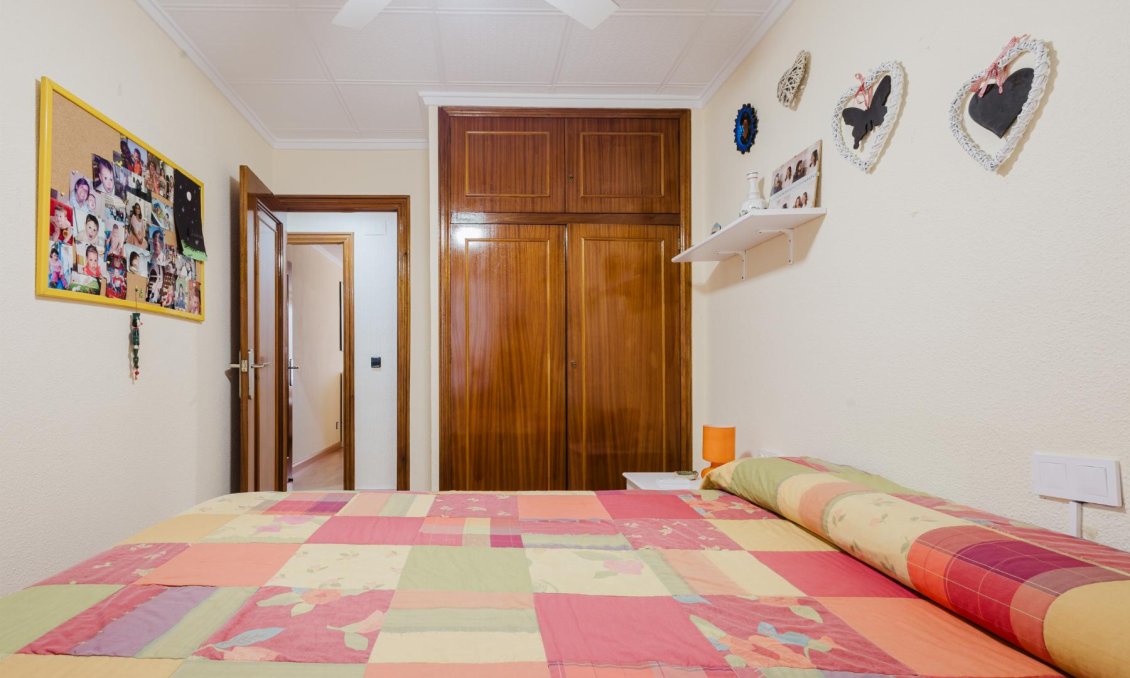 Használt Ingatlanok - Apartman -
Torrevieja - Costa Blanca