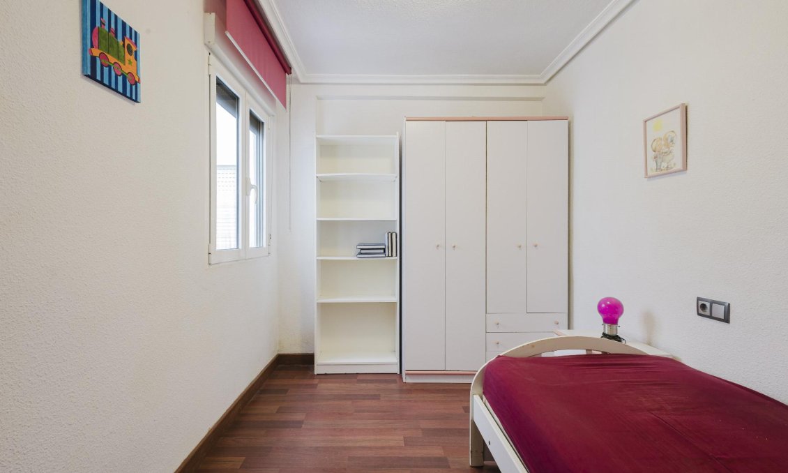 Wiederverkauf - Wohnung -
Torrevieja - Costa Blanca