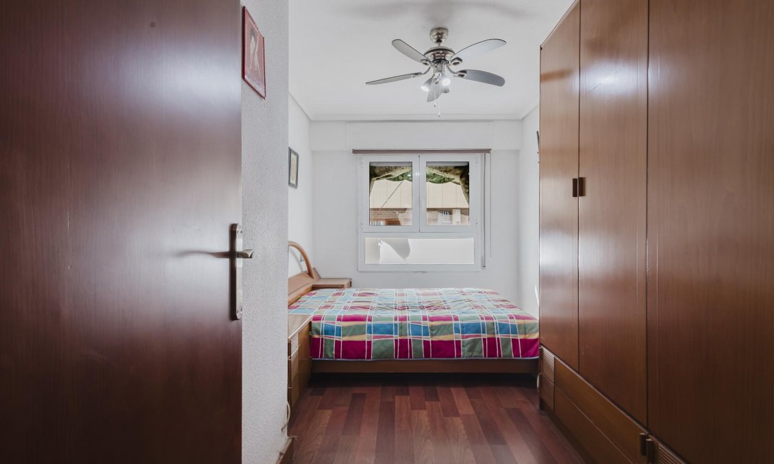 Wiederverkauf - Wohnung -
Torrevieja - Costa Blanca