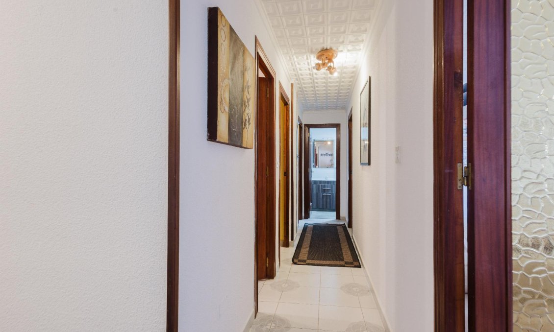 Wiederverkauf - Wohnung -
Torrevieja - Costa Blanca