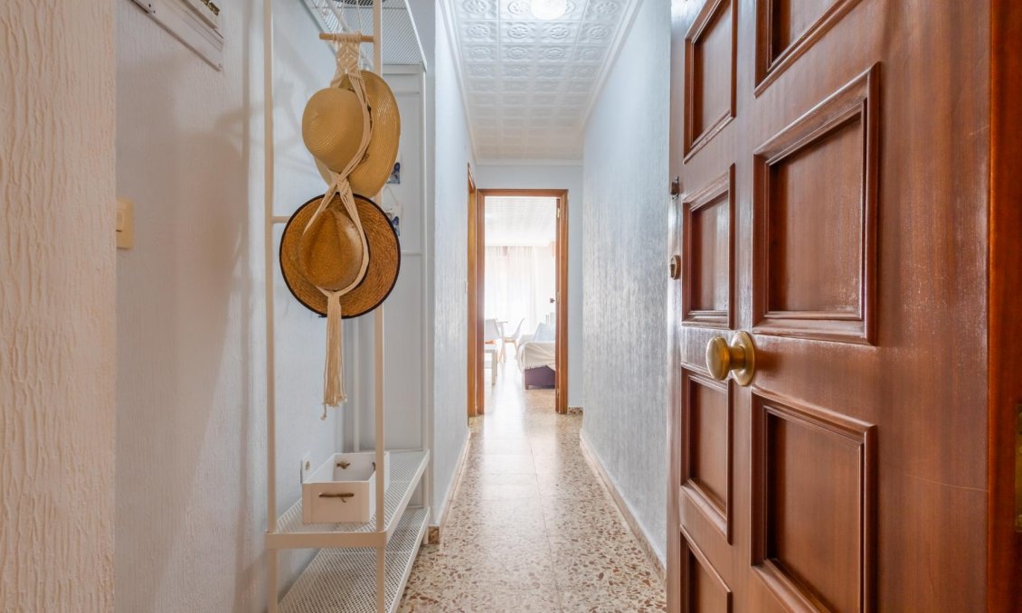 Wiederverkauf - Wohnung -
Torrevieja - Costa Blanca