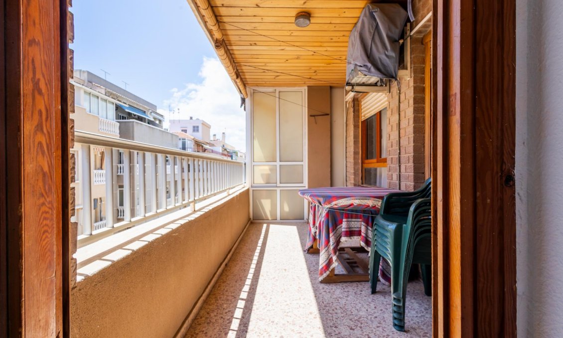 Wiederverkauf - Wohnung -
Torrevieja - Costa Blanca