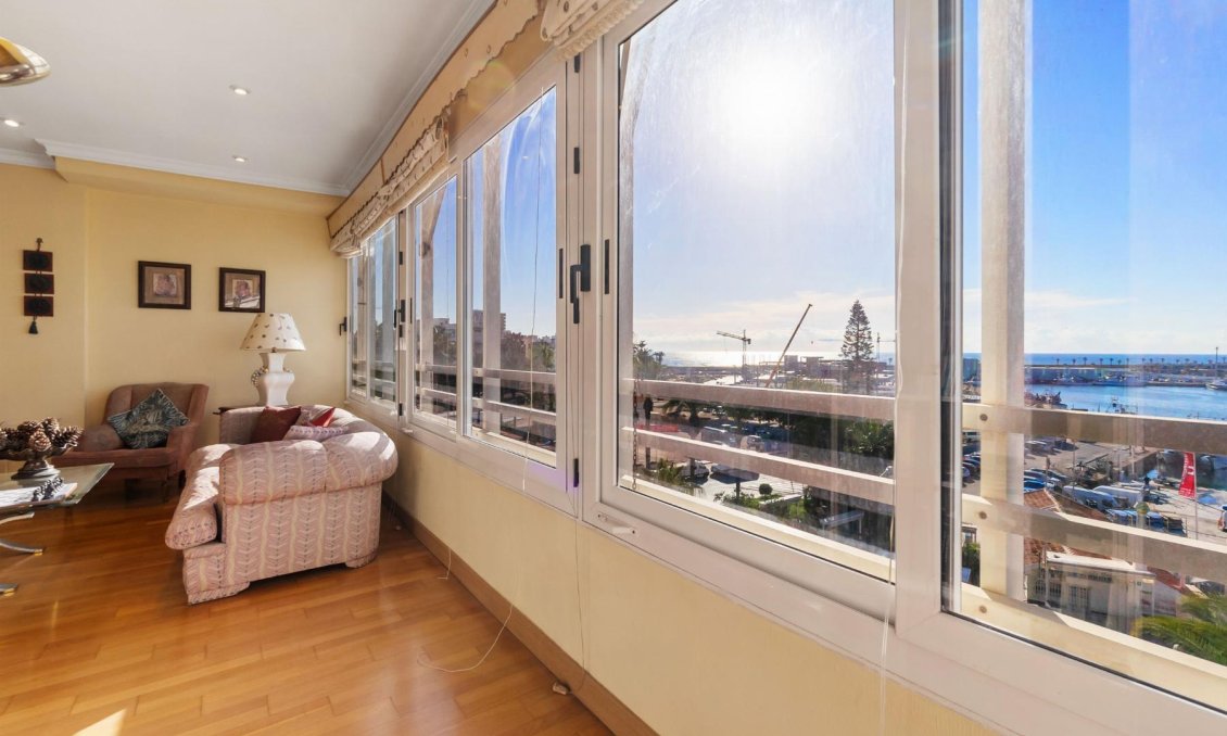 Wiederverkauf - Wohnung -
Torrevieja - Costa Blanca