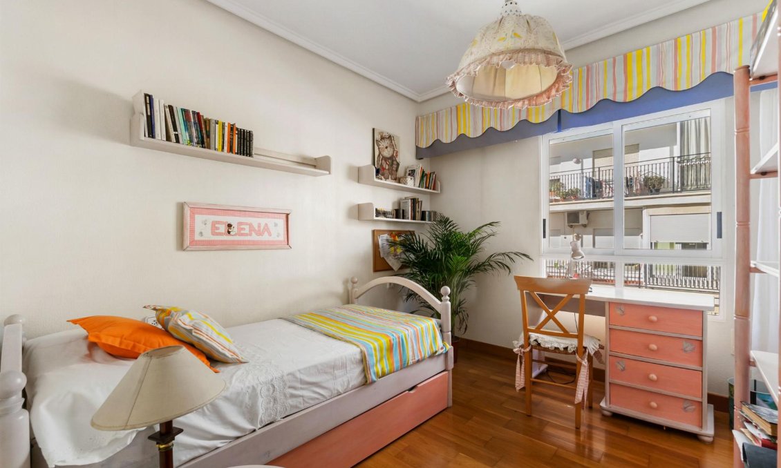 Wiederverkauf - Wohnung -
Torrevieja - Costa Blanca