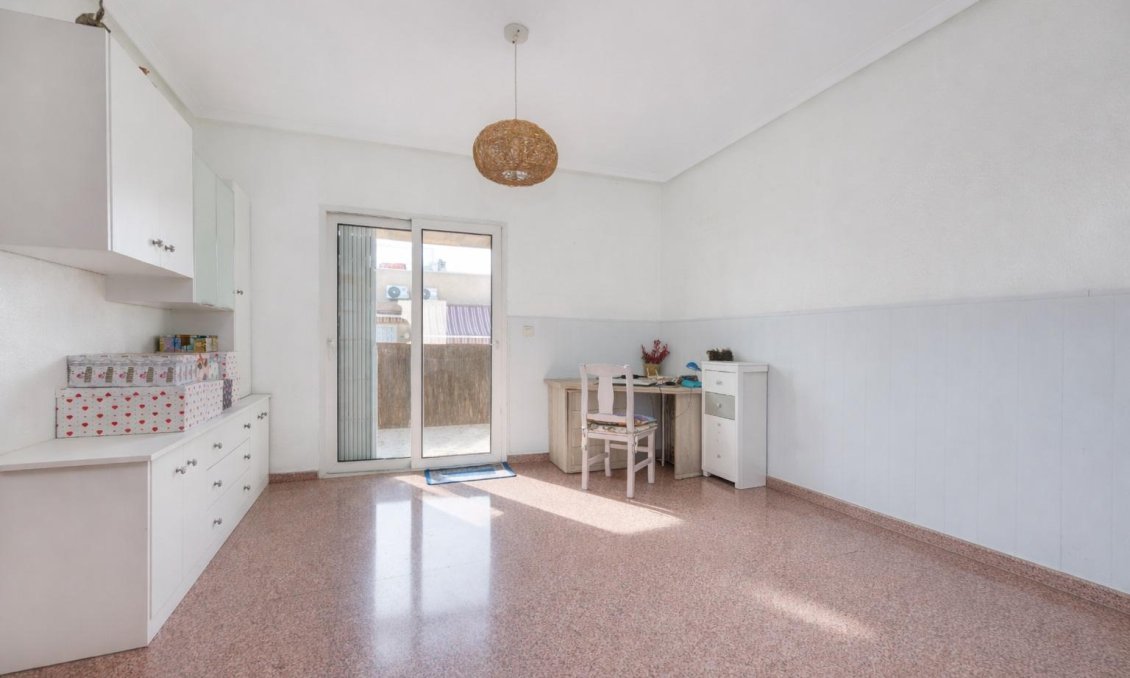 Wiederverkauf - Wohnung -
Torrevieja - Costa Blanca