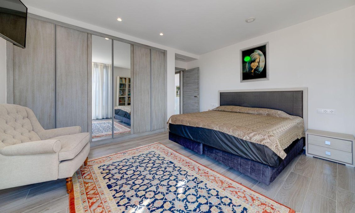 Wiederverkauf - Villa -
Torrevieja - Costa Blanca