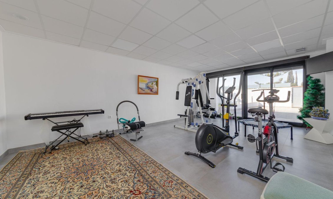 Wiederverkauf - Villa -
Torrevieja - Costa Blanca