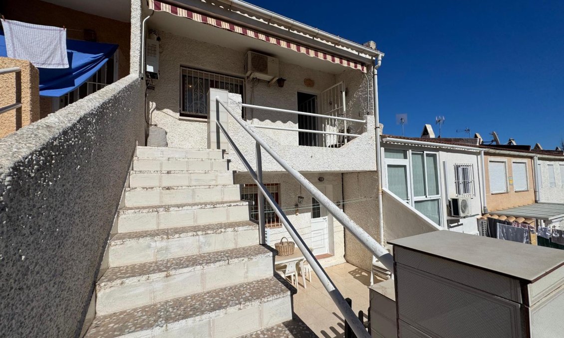 Segunda mano - Town House -
Torrevieja - Costa Blanca
