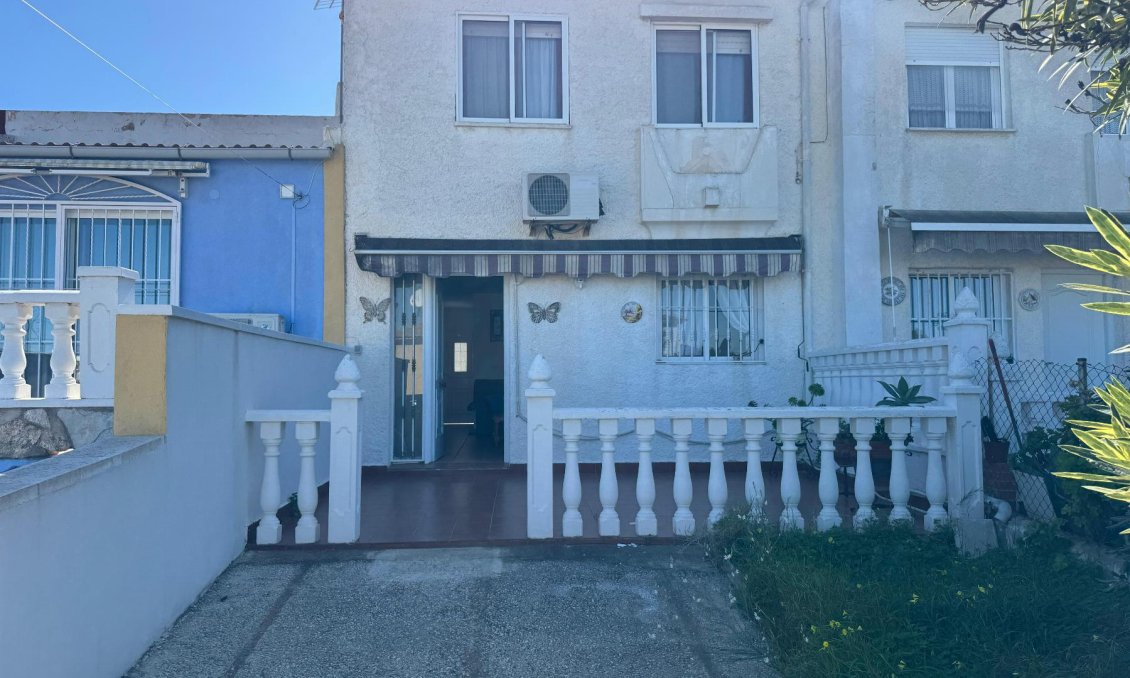 Segunda mano - Town House -
Torrevieja - Costa Blanca