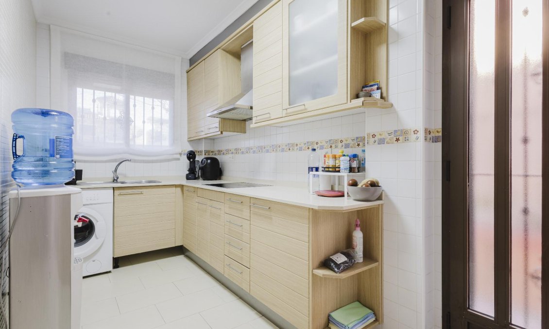 Wiederverkauf - Villa -
Torrevieja - Costa Blanca