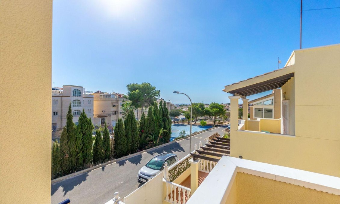 Segunda mano - Town House -
Orihuela Costa - Costa Blanca