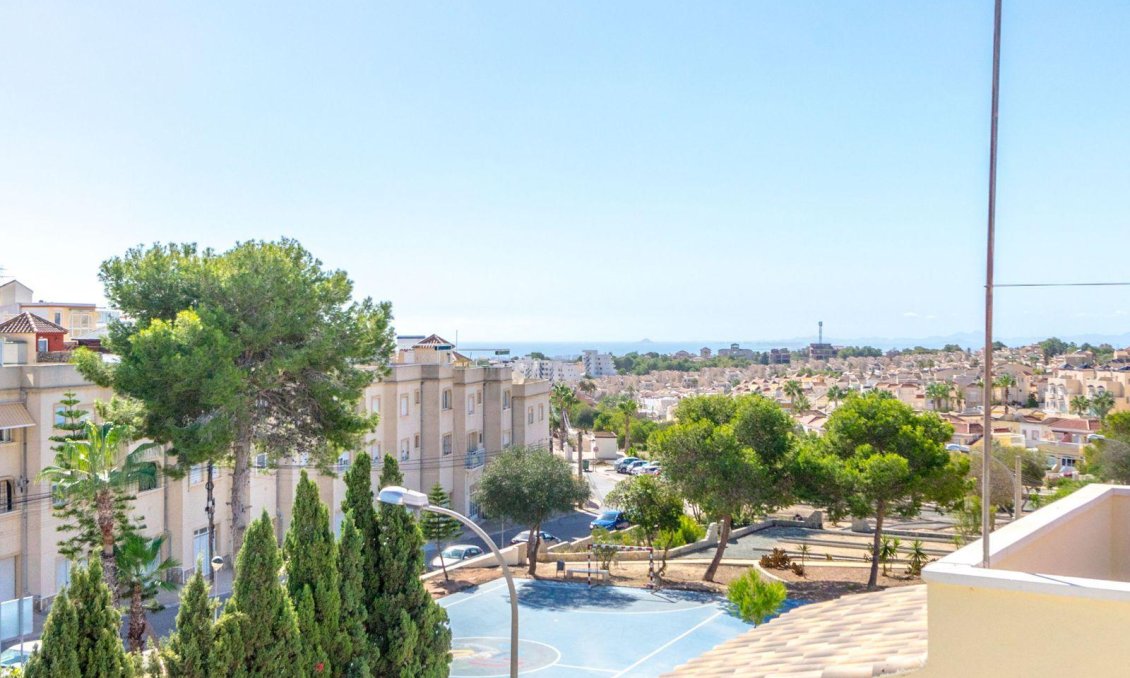 Segunda mano - Town House -
Orihuela Costa - Costa Blanca