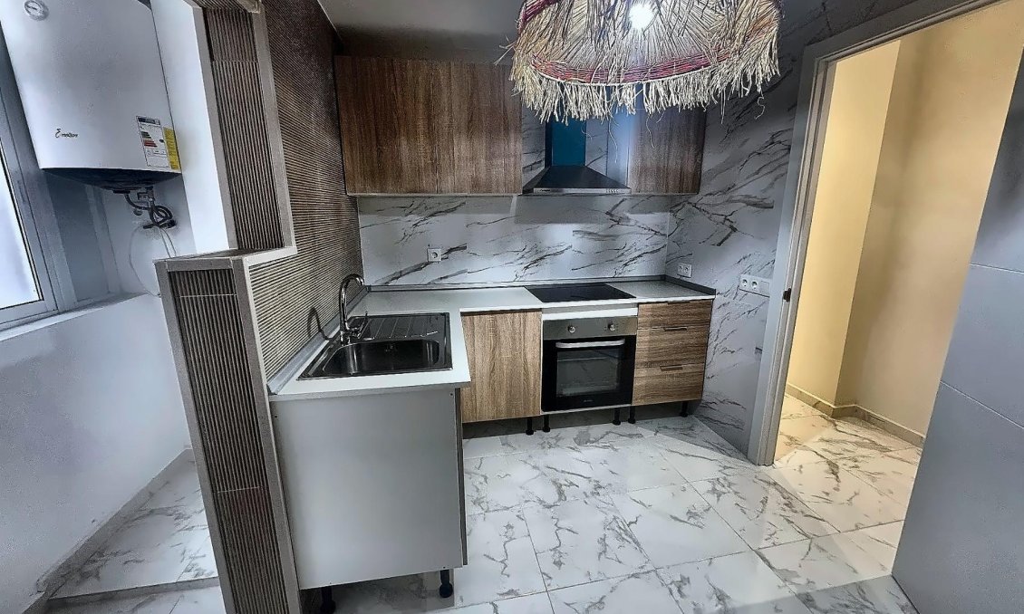 Wiederverkauf - Wohnung -
Torrevieja - Costa Blanca