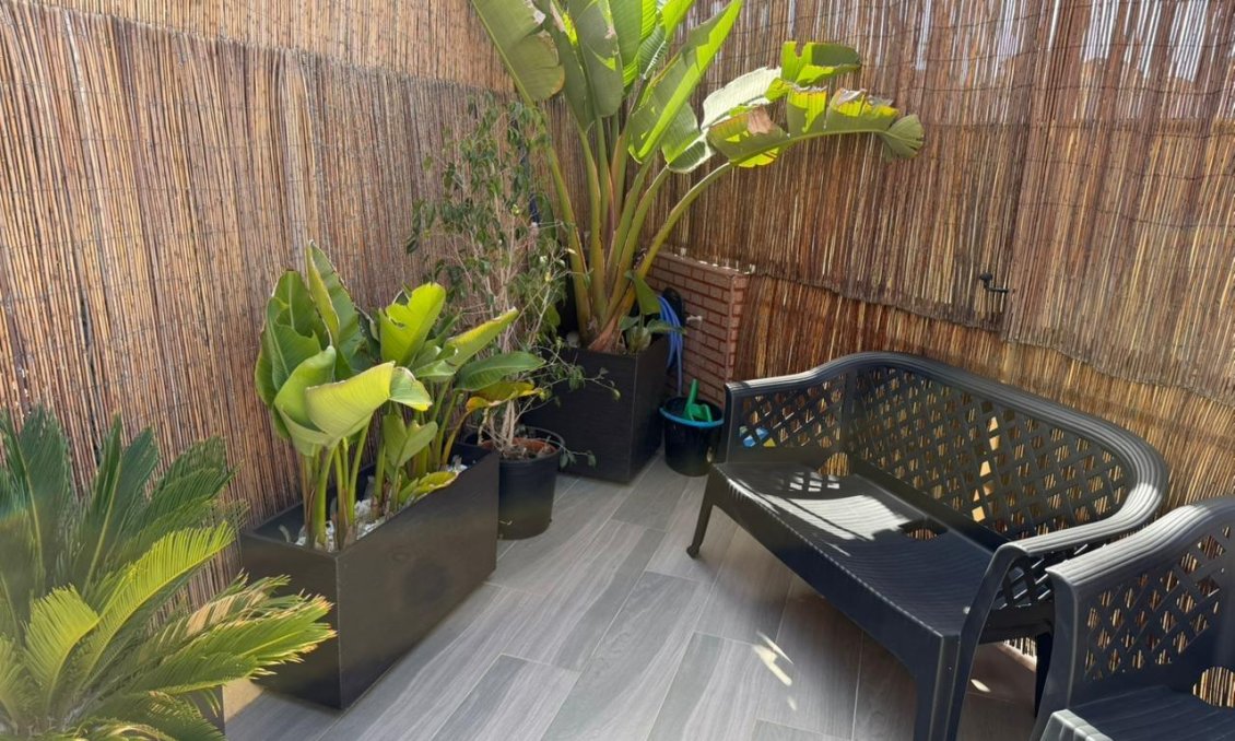 Segunda mano - Town House -
Torrevieja - Los Frutales