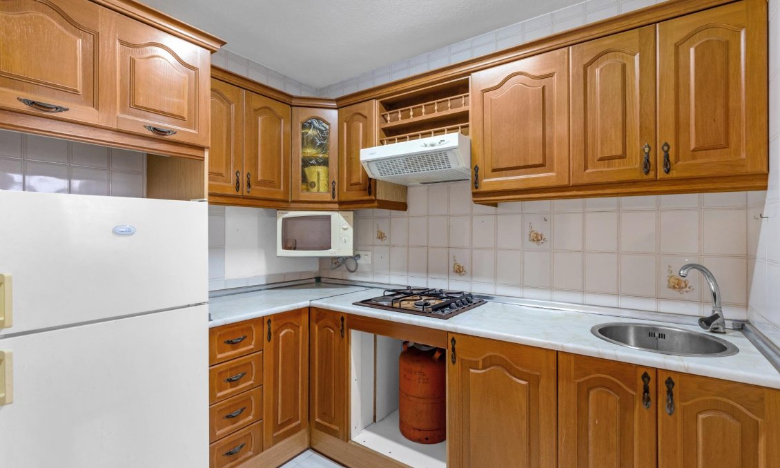 Wiederverkauf - Bungalow -
Torrevieja - Centro