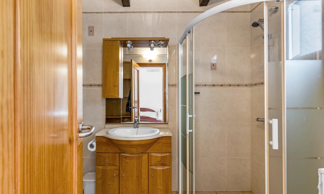 Wiederverkauf - Bungalow -
Torrevieja - Centro