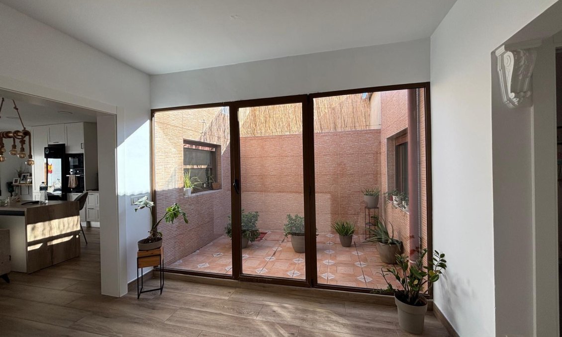 Wiederverkauf - Wohnung -
Almoradí - Centro Urbano 2