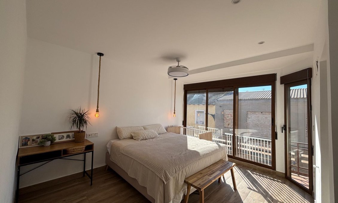 Wiederverkauf - Wohnung -
Almoradí - Centro Urbano 2