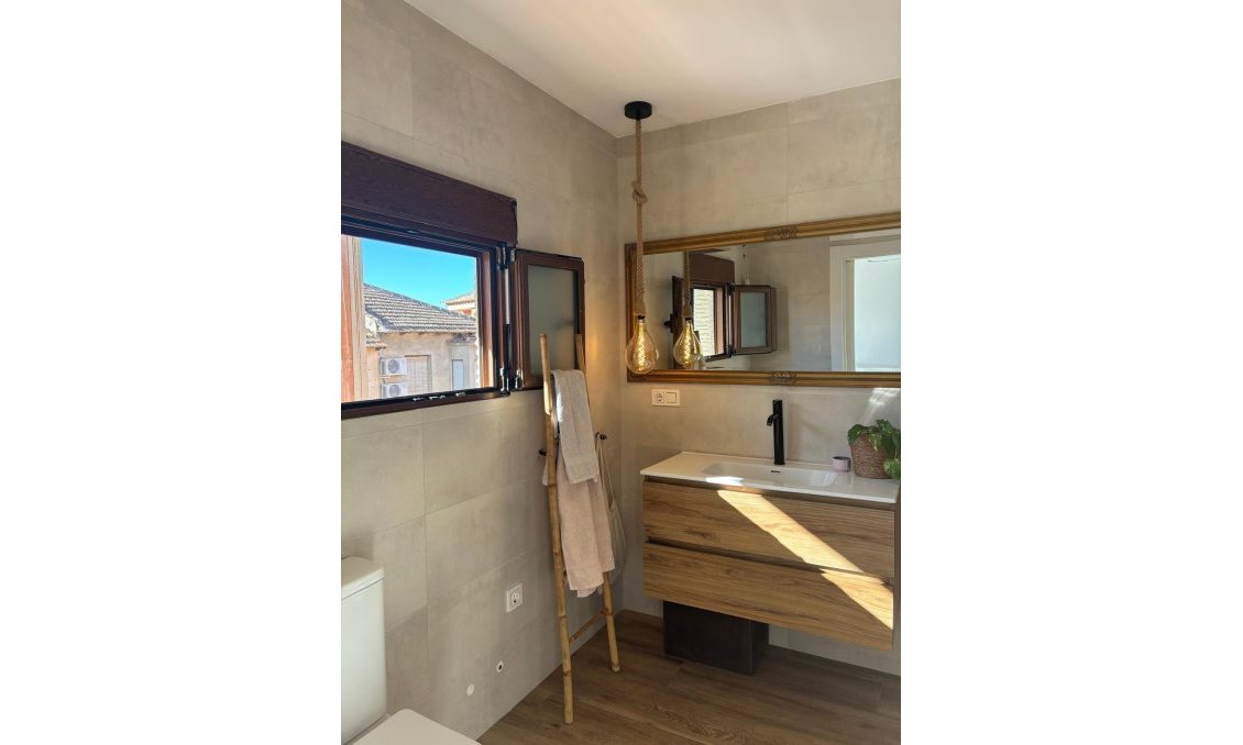 Wiederverkauf - Wohnung -
Almoradí - Centro Urbano 2