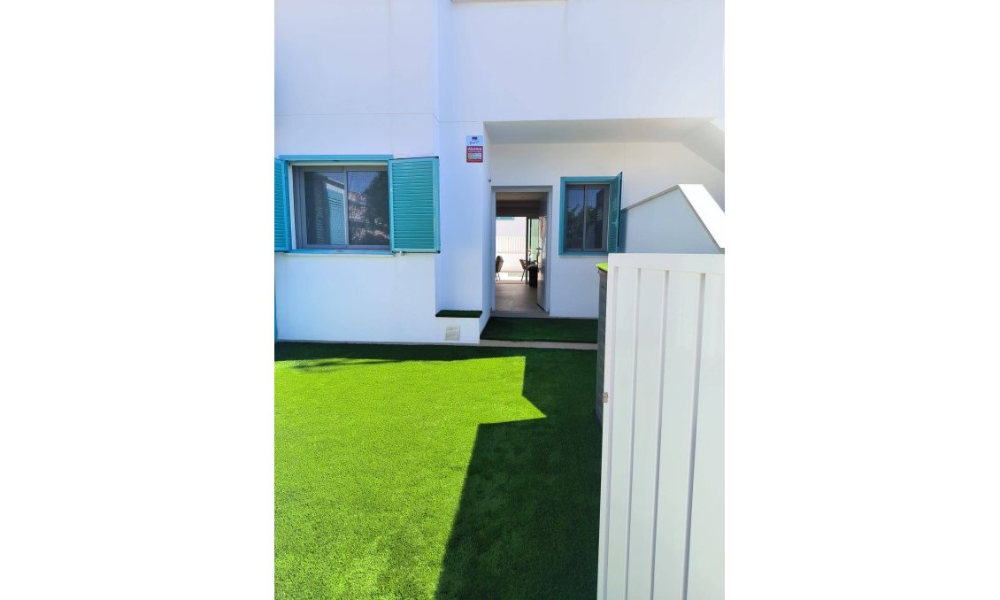 Segunda mano - Bungalow -
Pilar de la Horadada - El Mojón