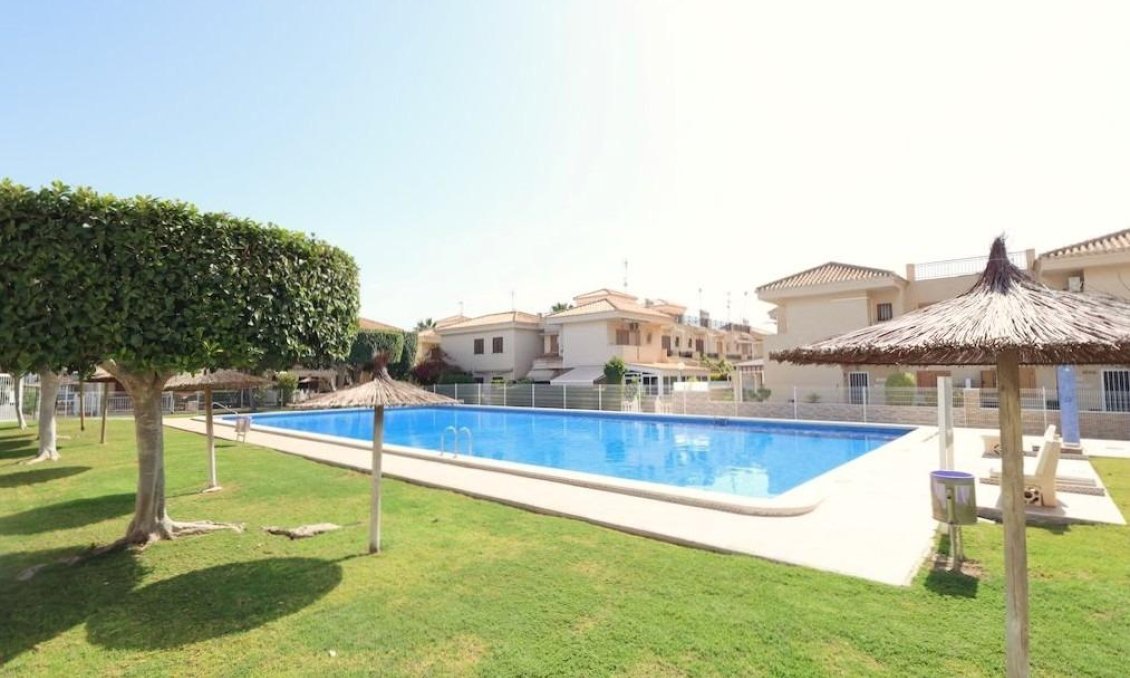 Wiederverkauf - Wohnung -
Orihuela Costa - Costa Blanca