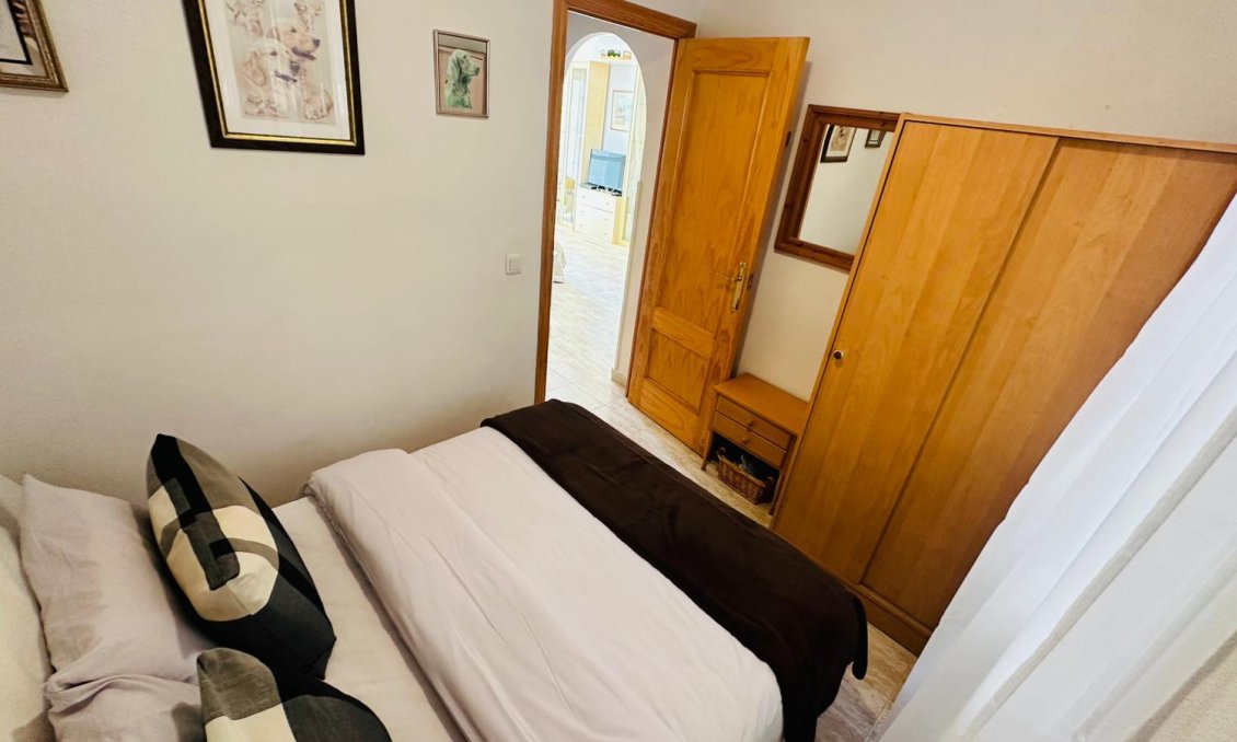 Wiederverkauf - Wohnung -
Torrevieja - Costa Blanca