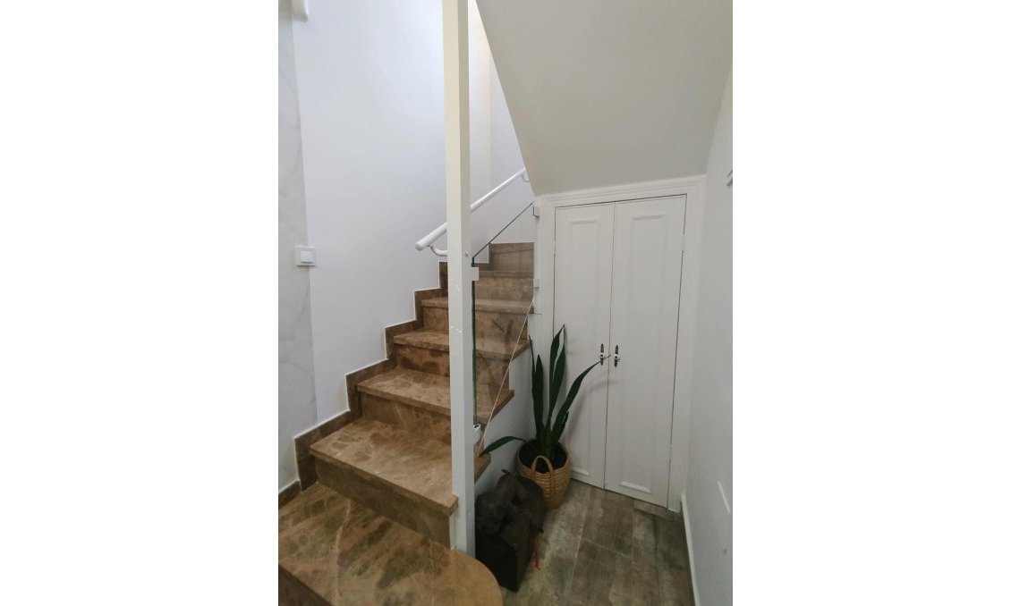 Wiederverkauf - Villa -
San Miguel de Salinas - Inland