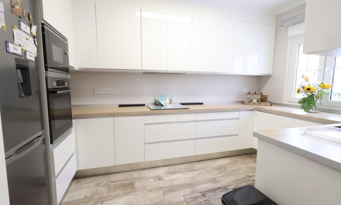 Wiederverkauf - Villa -
San Miguel de Salinas - Inland