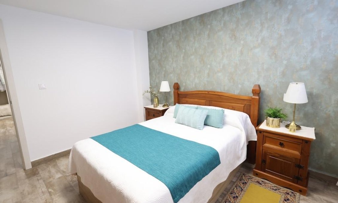 Wiederverkauf - Villa -
San Miguel de Salinas - Inland