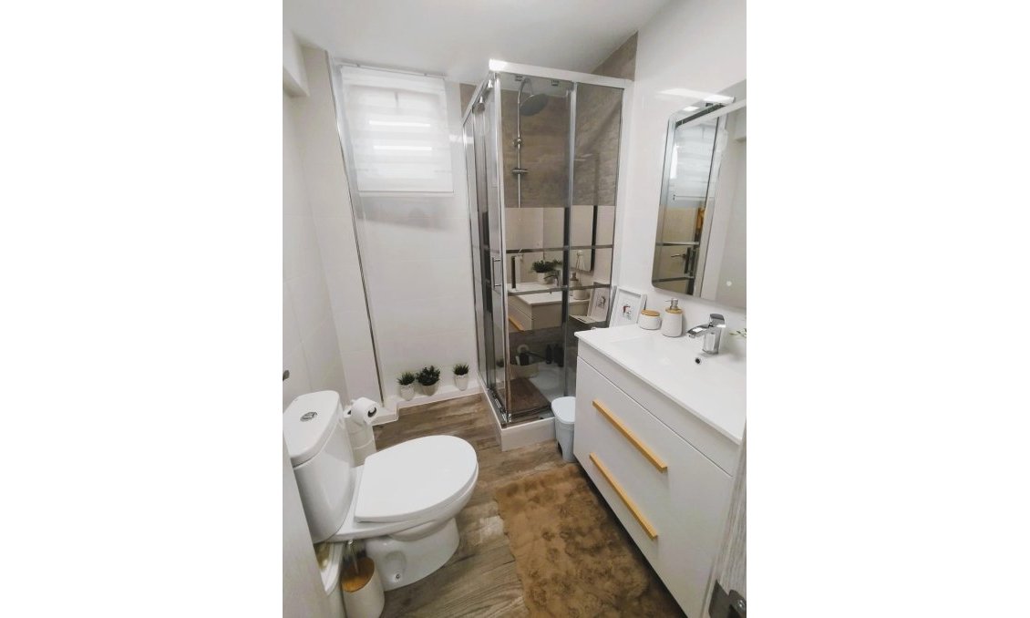 Wiederverkauf - Villa -
San Miguel de Salinas - Inland