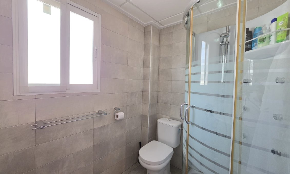 Wiederverkauf - Villa -
Pinoso - Inland