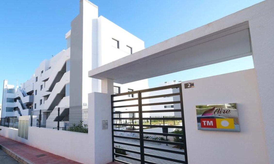 Segunda mano - Apartamento -
Villamartin - Costa Blanca