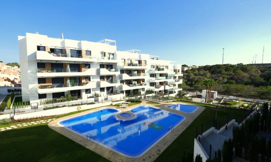 Segunda mano - Apartamento -
Villamartin - Costa Blanca