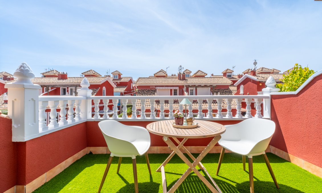 Revente - Town House -
Villamartin - Costa Blanca