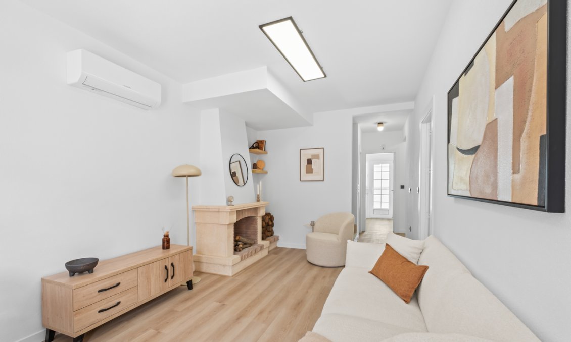 Revente - Town House -
Villamartin - Costa Blanca