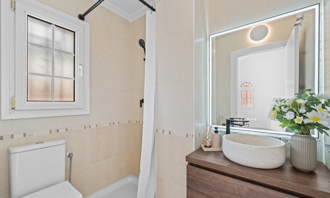 Revente - Town House -
Villamartin - Costa Blanca