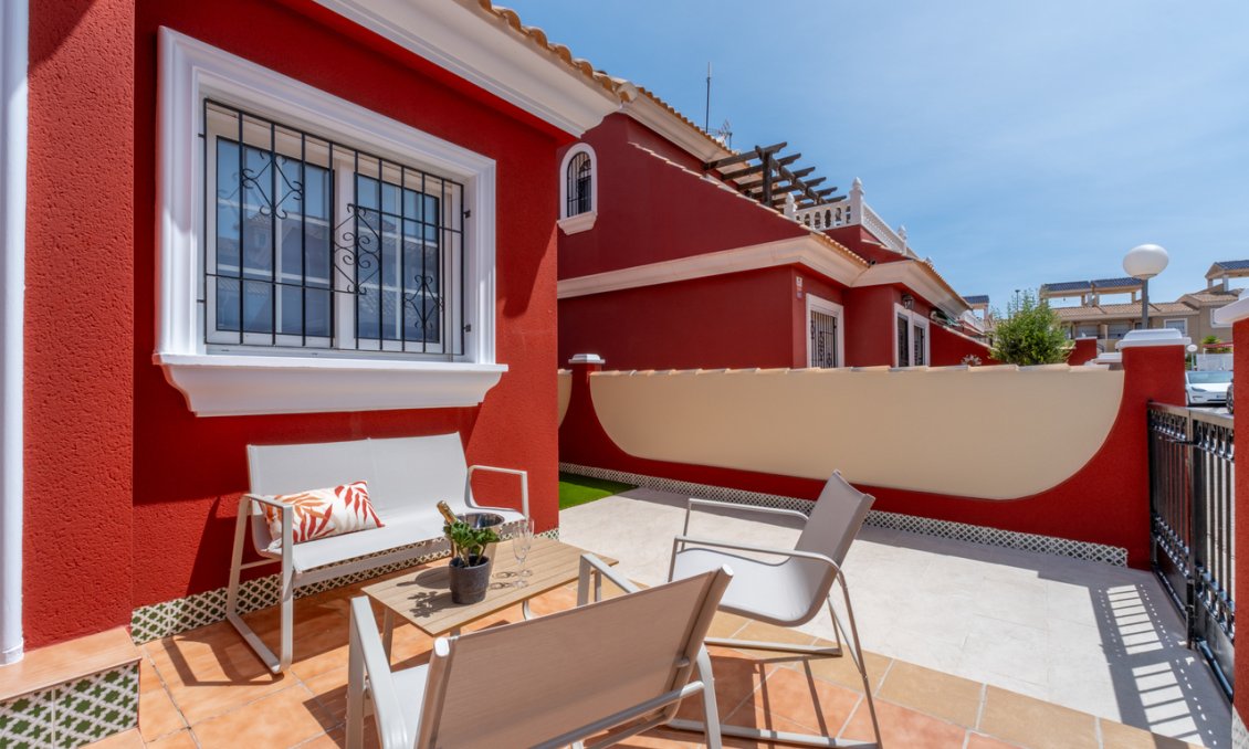 Revente - Town House -
Villamartin - Costa Blanca