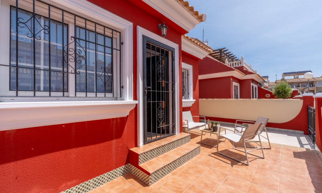Revente - Town House -
Villamartin - Costa Blanca