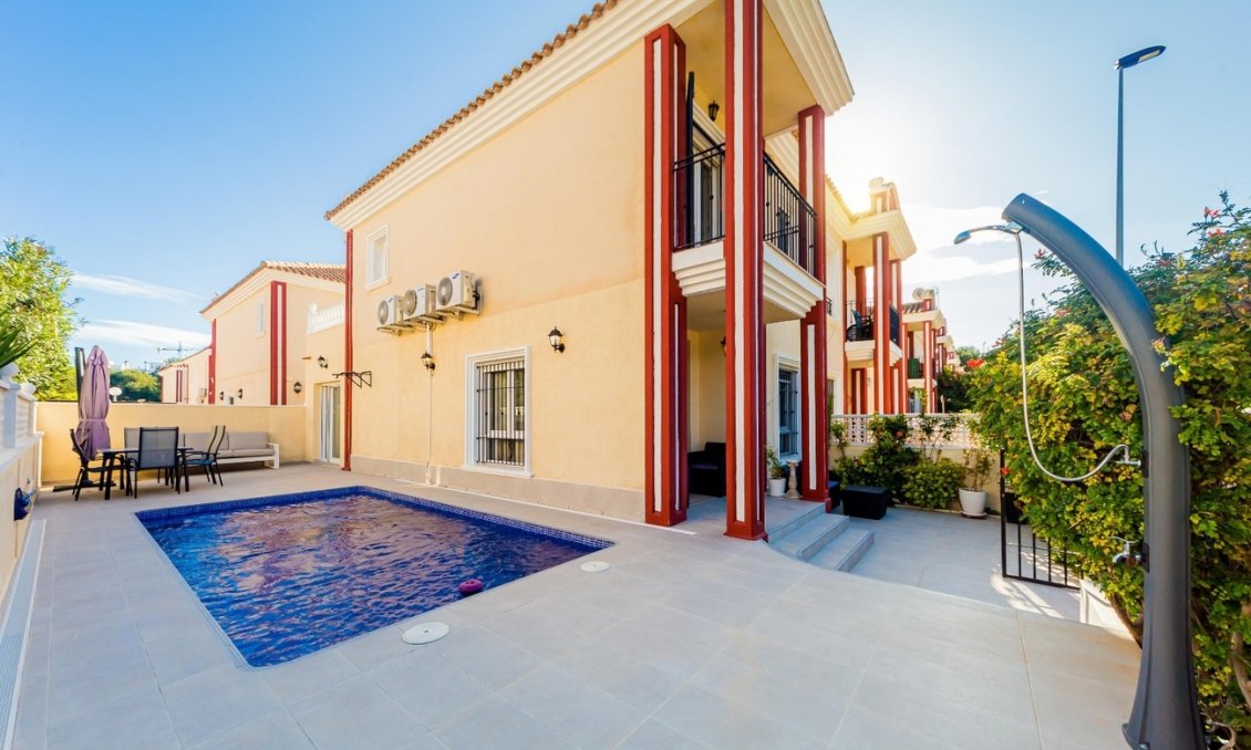 Segunda mano - Duplex -
Dehesa de Campoamor - Costa Blanca