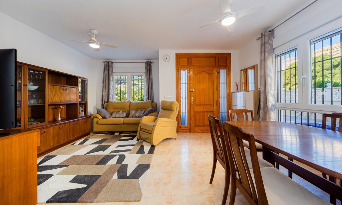 Segunda mano - Duplex -
Dehesa de Campoamor - Costa Blanca