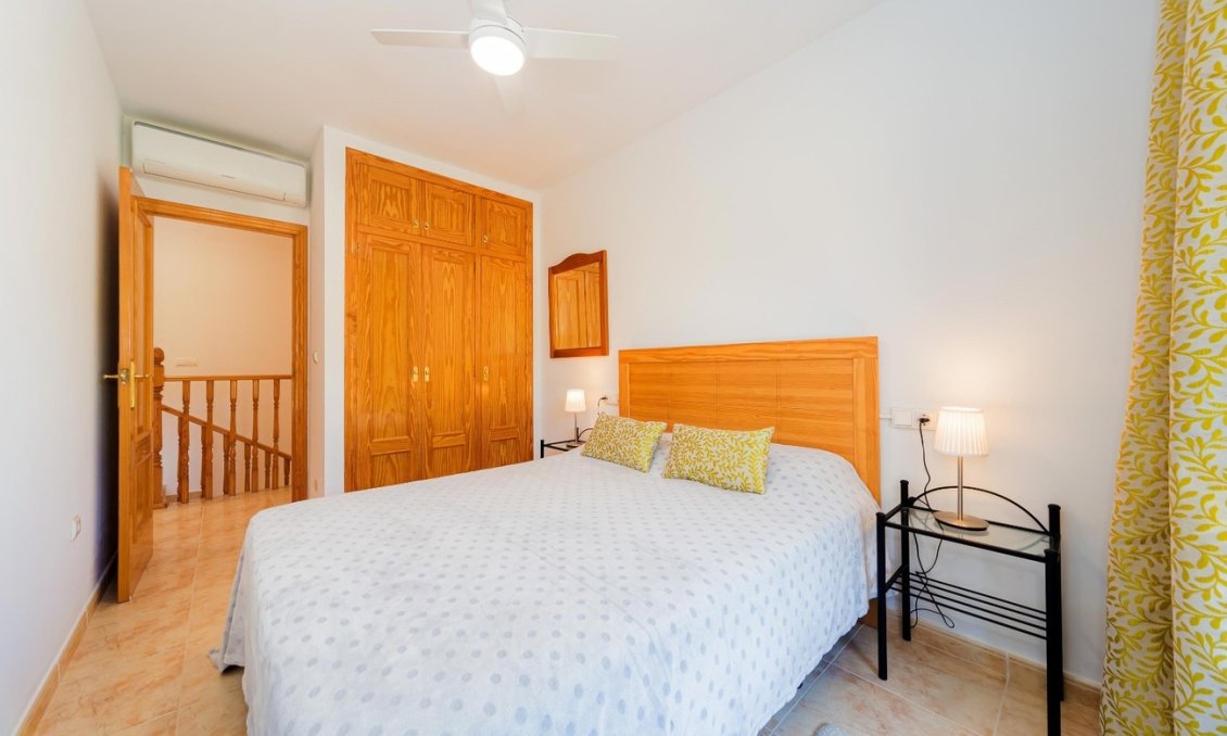 Segunda mano - Duplex -
Dehesa de Campoamor - Costa Blanca