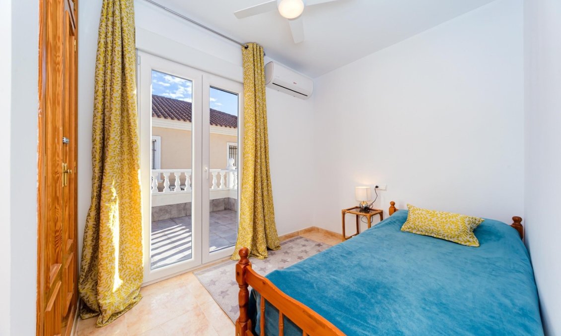 Segunda mano - Duplex -
Dehesa de Campoamor - Costa Blanca