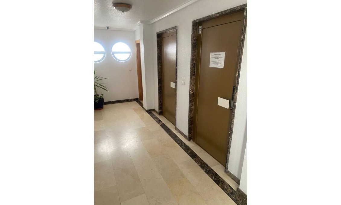 Revente - Attique -
Playa De Los Locos - Costa Blanca