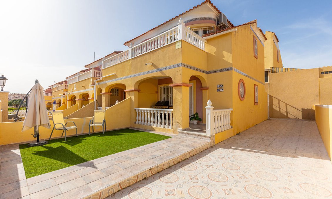 Revente - Semi Detached -
Orihuela Costa - Villamartín